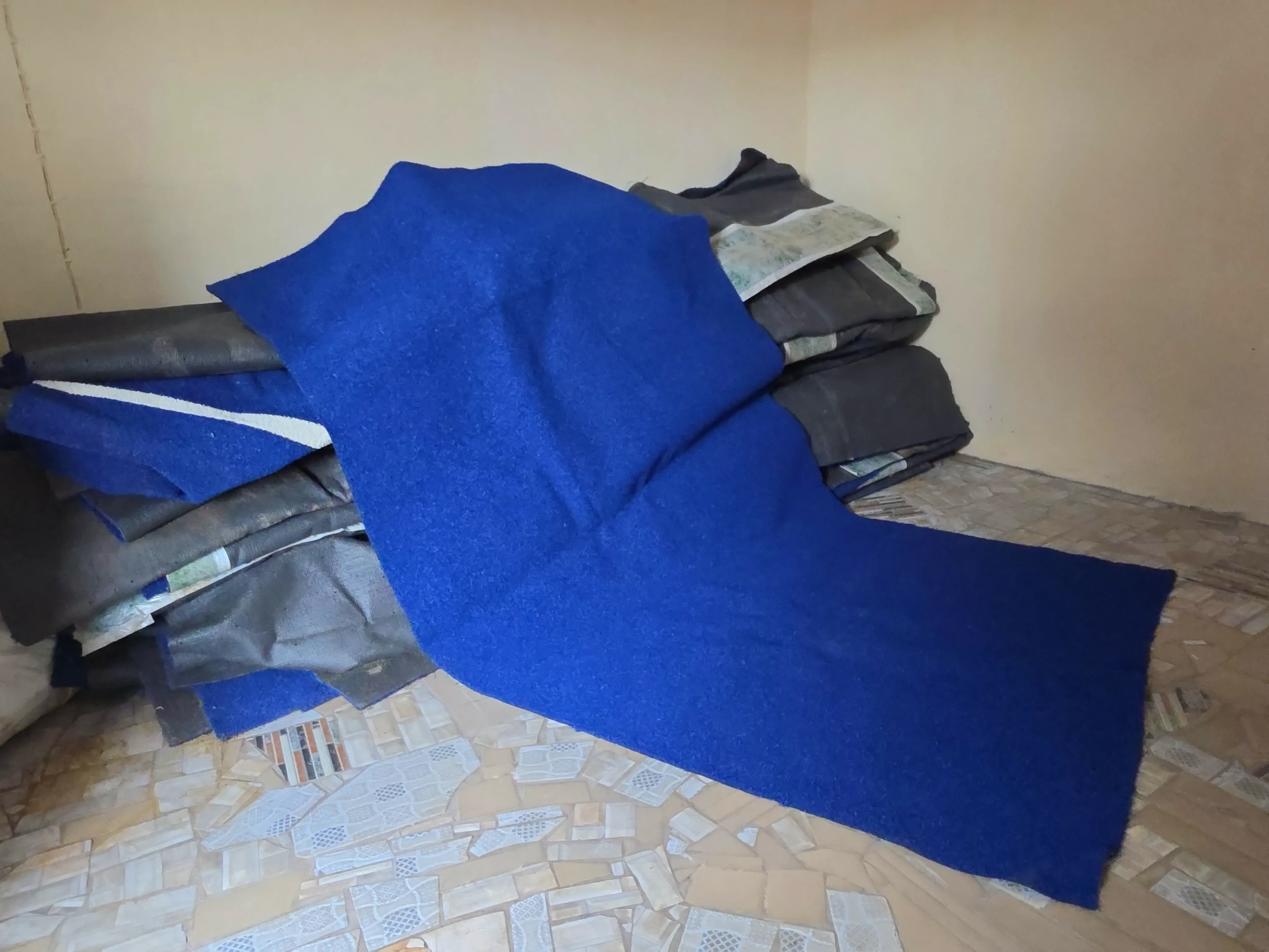 blue grass carpet product